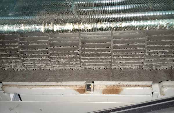 空調灰塵多 空調灰塵多